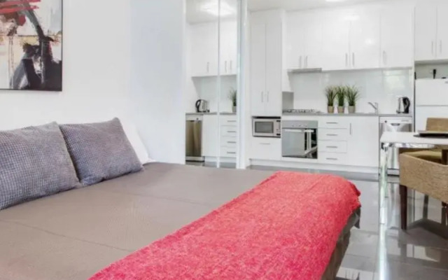 Adelaide DressCircle Apartments