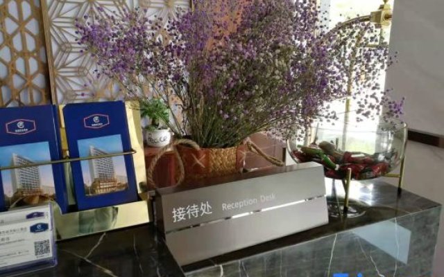 Lianjiang Changmao Holiday Inn (Xinyi middle school store)