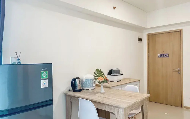 Homey And Spacious 2Br At Meikarta Apartment