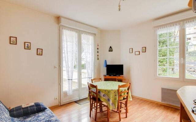 Appartement Cauterets, 2 pièces, 4 personnes - FR-1-401-66