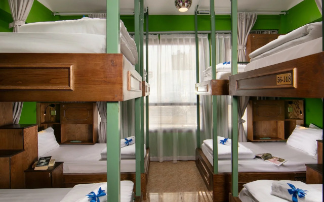 Little Charm Hanoi Hostel