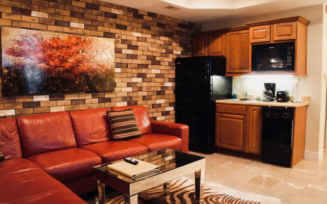 Perfectly Romantic Branson Condo