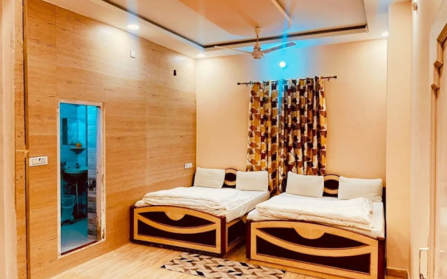 Sunrise Hotel & Restaurant