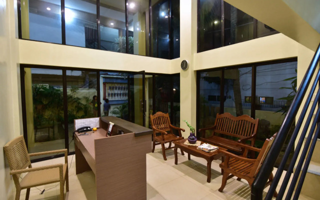 Anahaw Apartments Whitebeach