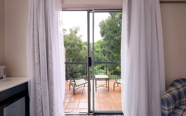 Protea Hotel by Marriott Johannesburg Balalaika Sandton