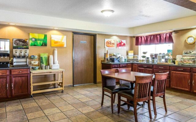 Grizzly Inn