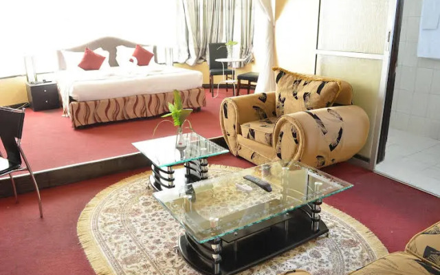Royal City Garden Hotel