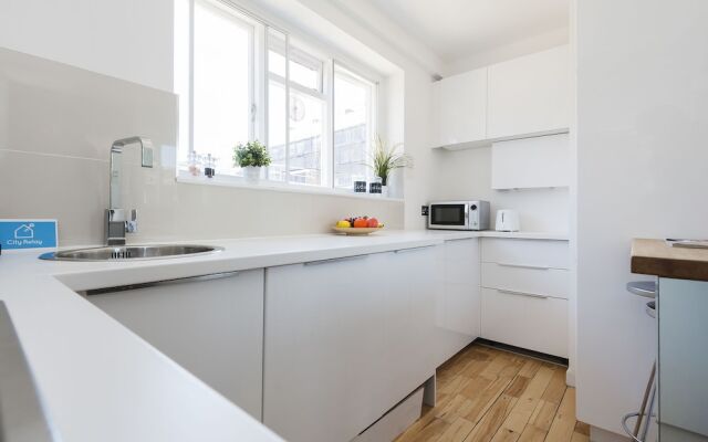 The Chelsea Sandhills Residence - TL19