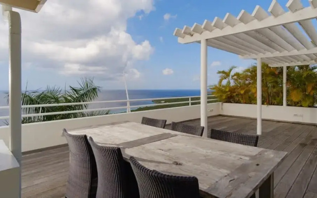 Shoreline Harmony at Villa Solana