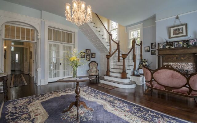 Bisland House Bed and Breakfast