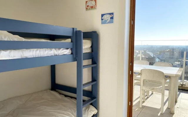 Attic Apartment Nieuwpoort With Coastal Views