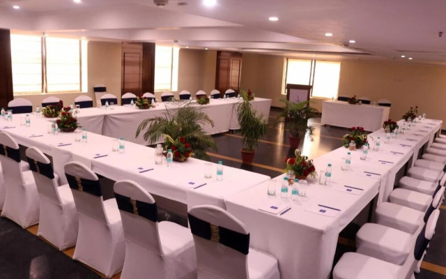 Le Lac Sarovar Portico Ranchi