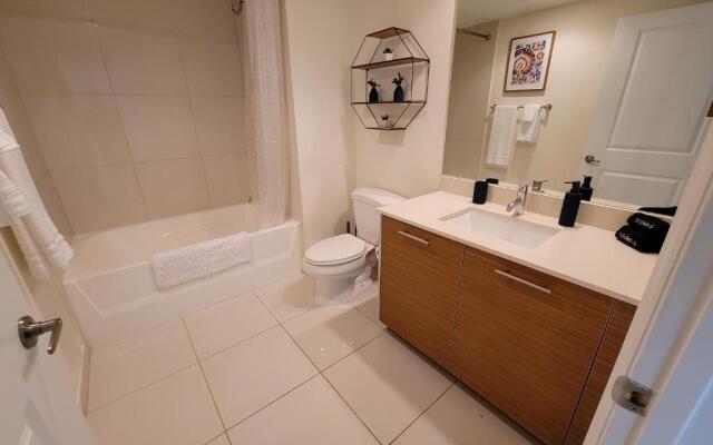 City Place, 2bd2br, Walkability 95