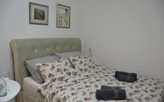 SARAJEVO Tower 21 NEW AND UNIQUE