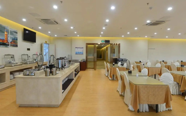 Vienna International Hotel (Huizhou Daya Bay Coastal Park Branch)