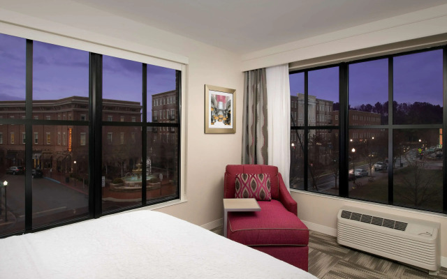 Hampton Inn Huntsville/Village of Providence