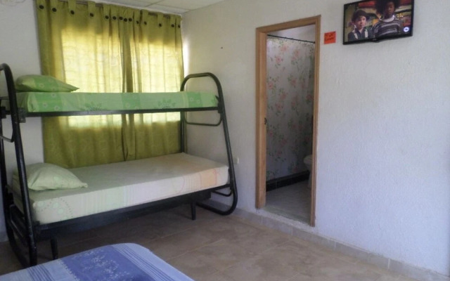 Hostal Acuarius