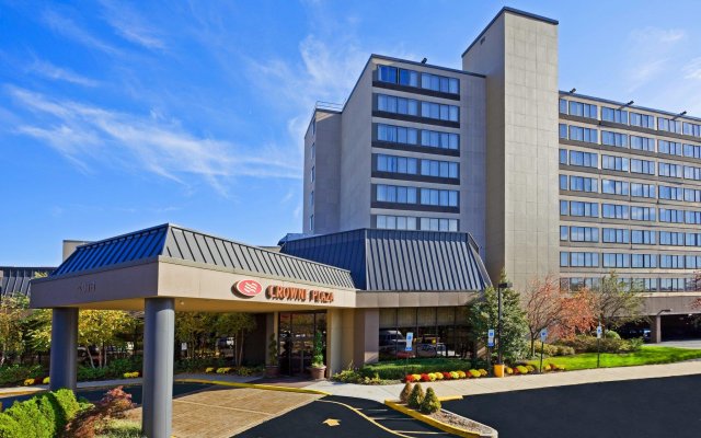 Crowne Plaza Englewood, an IHG Hotel