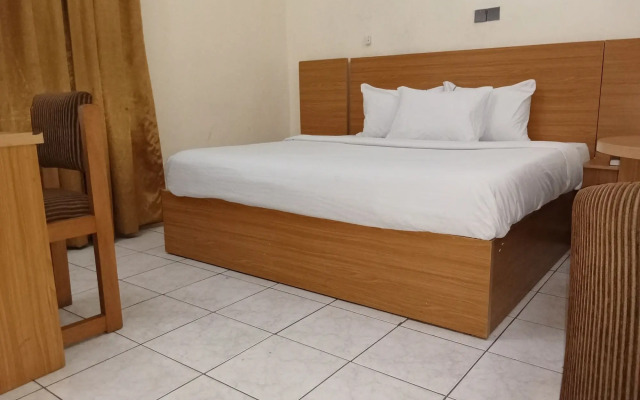 Peace Haven Hotel
