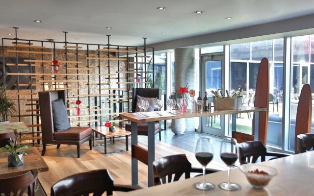 Hotel 10