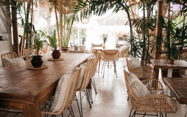 Dreamsea Canggu Hostel