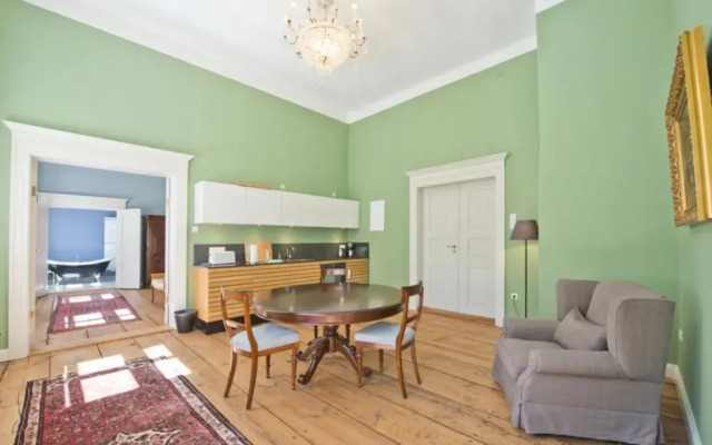 Schloss Retzow Apartments