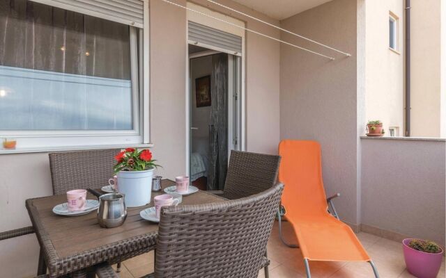 Stunning Home in Liznjan With Wifi and 1 Bedrooms