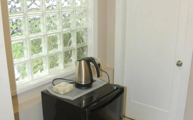 Douglas Guest House