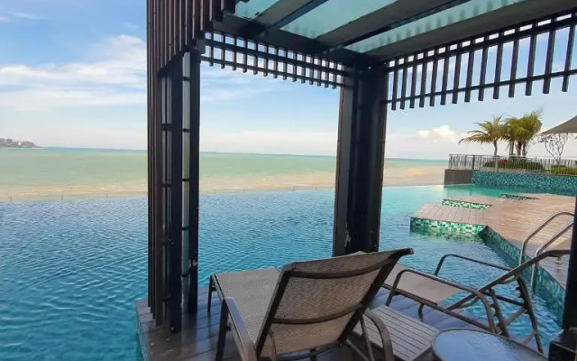 Kuantan Imperium Seaview Swiss Bell A17-12