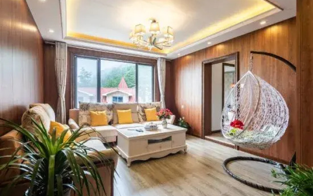 Lushan Wenxuege Villa