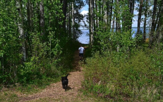 Pigeon Lake Bed & Breakfast