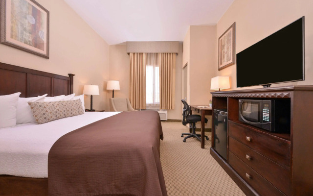 Best Western Plus Frontier Inn