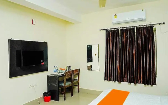 Fabhotel Ekamra Greens By Y Hotels