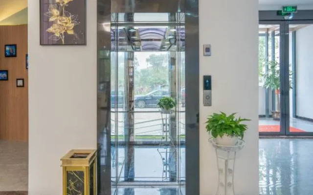 Beihai Qidian Holiday Hotel