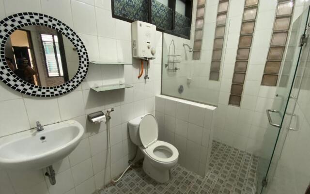 Family Guest House Dieng