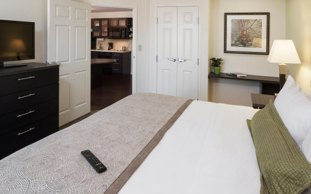 Candlewood Suites Pearl by IHG
