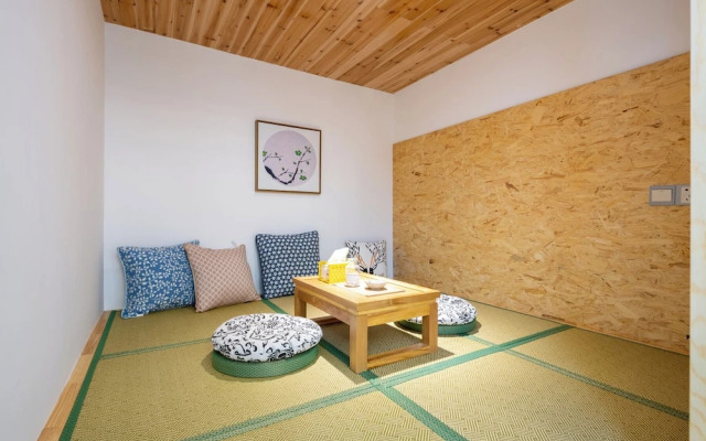 Shanghai Hills&XING 132 Family Homestay