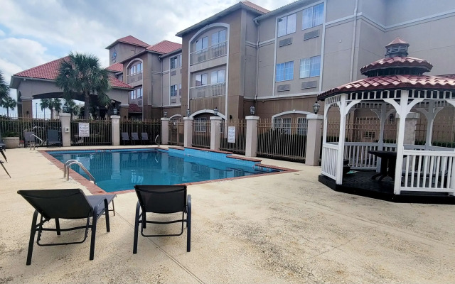 Kemah Edgewater Hotel, SureStay Collection by Best Western