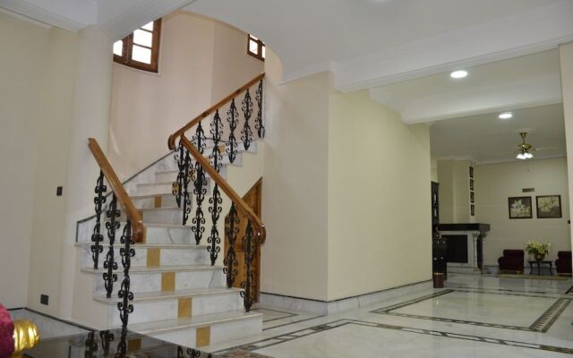Hotel Winsum Hill