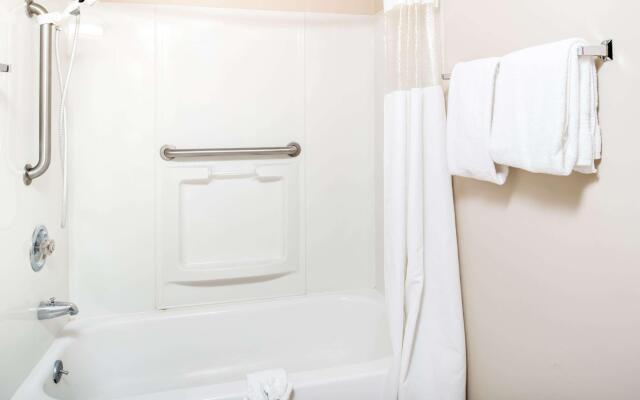 Travelodge by Wyndham Kalispell