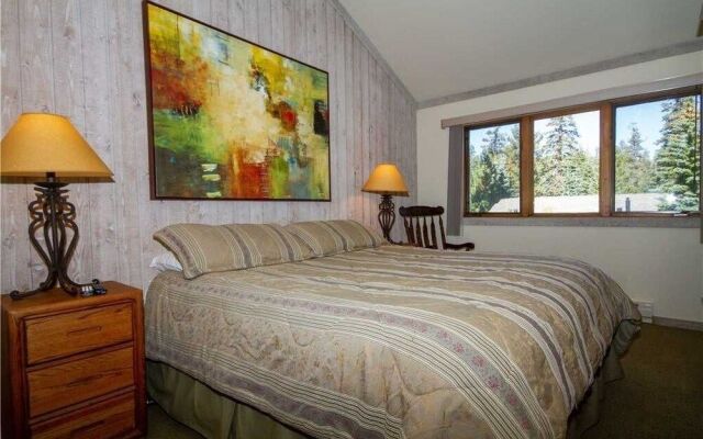 Mountainback #12, Loft