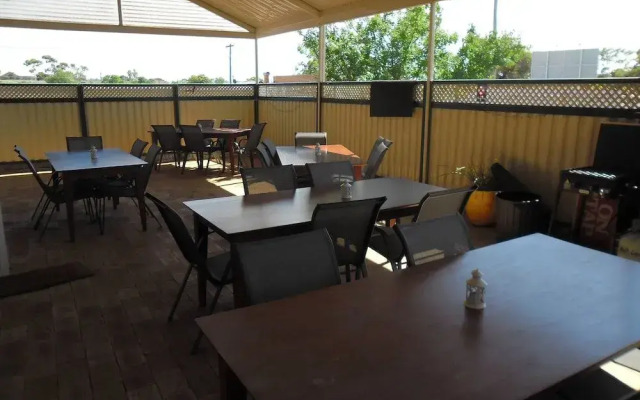 Coolgardie GoldRush Motels