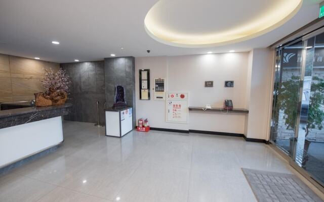 Junli Hotel
