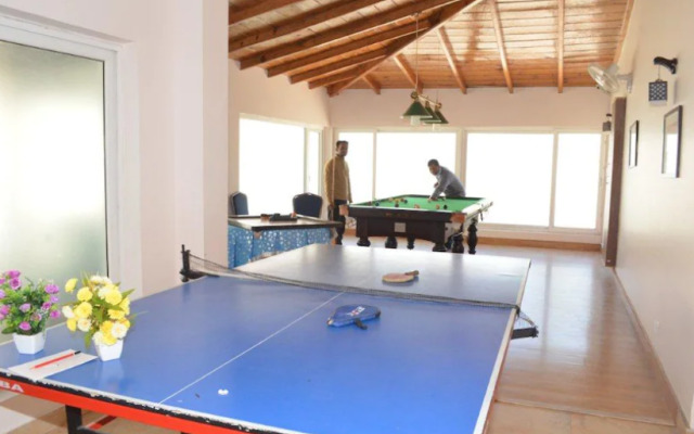 Foxoso Misty Oaks Resort, Bhowali