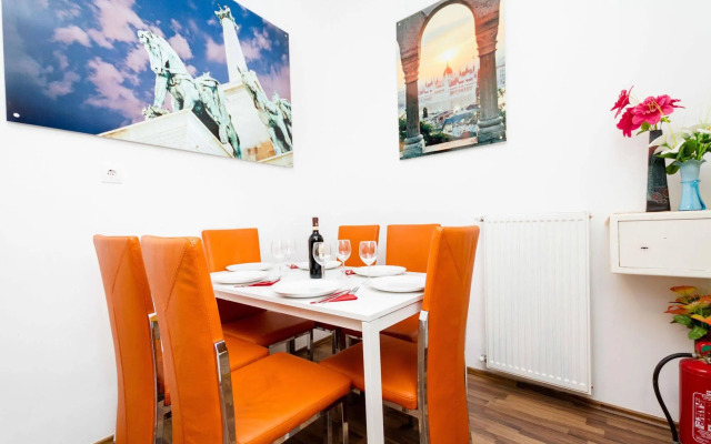 Like Home Opera Apartments