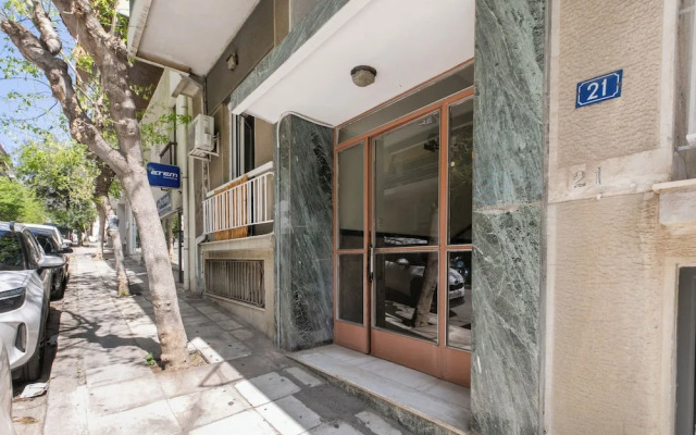 Viora Stunning Deluxe Studio in Athens