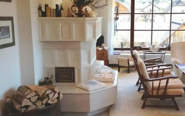 Dietrichsteinerhof Apartments & Rooms