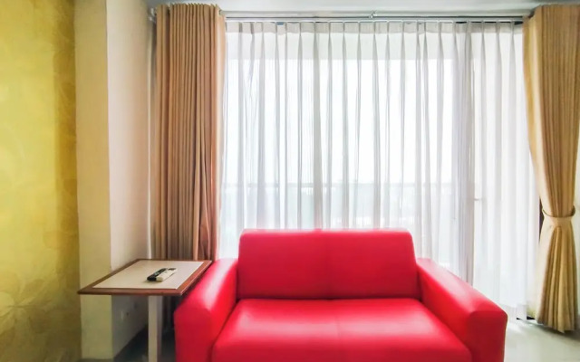 Trendy Studio At Apartment Beverly Dago