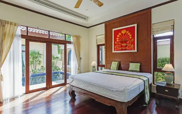 Villa in Bangtao in Les Palmares Villa 8