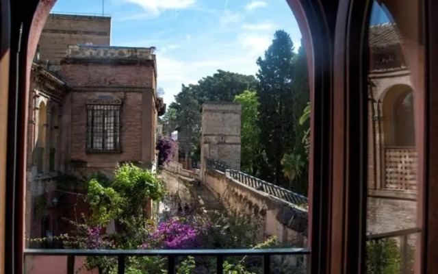 Oriental Apartment Gardens Views 2 pax